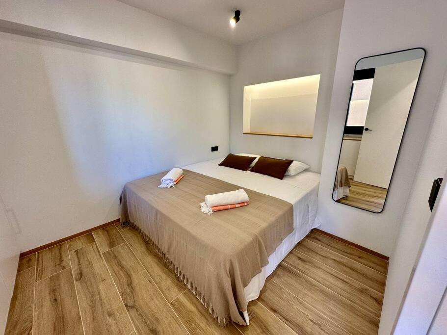 Apartamento Moderno Y Acogedor Con Terraza “ Llebeig”